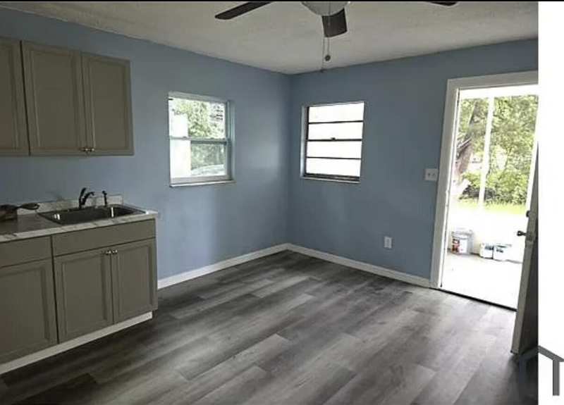 5 bedroom Single Family Residence at 1132 W 27th Street, Monroe Heights, Riviera Beach — photo 1