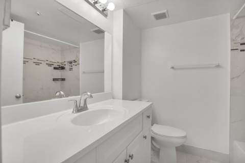 1341 SE 3rd Avenue #112, Dania Beach FL - photo 6 of 14