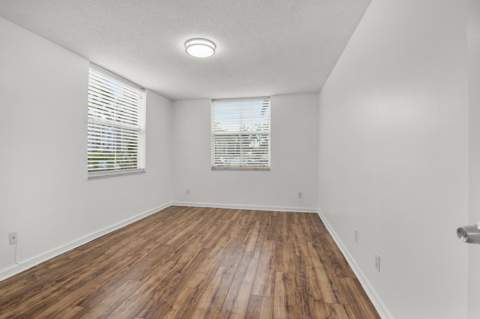 1341 SE 3rd Avenue #112, Dania Beach FL - photo 8 of 14