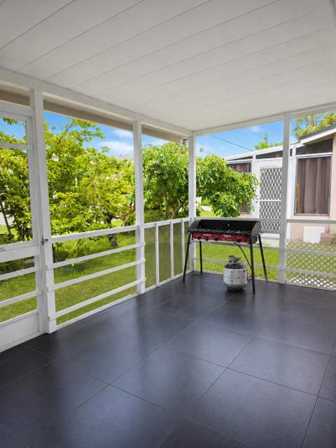 2603 NW 54th Street, Tamarac FL - photo 6 of 25