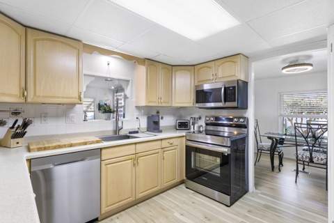 32007 Domingo Bay, Boynton Beach FL - photo 10 of 45