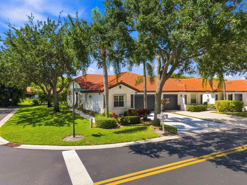 3 bedroom Townhouse at 8088 Via Di Veneto, Boca Azul Ph 4 And 5, Boca Raton — photo 2