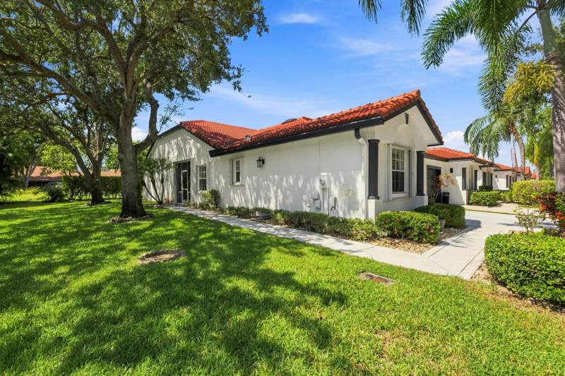 3 bedroom Townhouse at 8088 Via Di Veneto, Boca Azul Ph 4 And 5, Boca Raton — photo 3