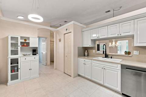 8088 Via Di Veneto, Boca Raton FL - photo 12 of 36