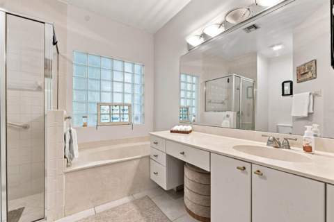 8088 Via Di Veneto, Boca Raton FL - photo 18 of 36