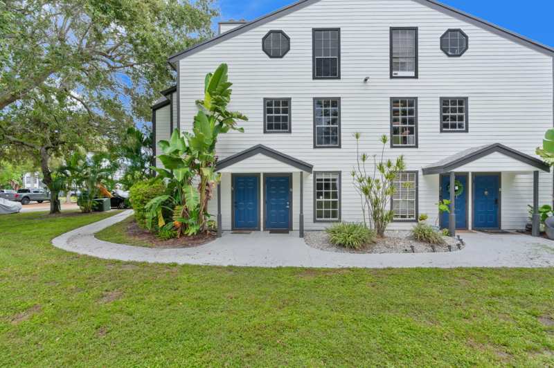 2 bedroom Condominium at 5063 Heatherhill Lane #60, Heatherwood Condo, Boca Raton — photo 1