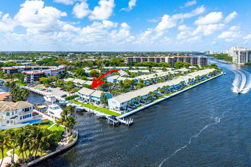 2 bedroom Townhouse at 966 Jeffery Street, Boca Quay, Boca Raton — photo 1