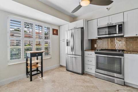 123 Yacht Club Way #102, Hypoluxo FL - photo 7 of 42