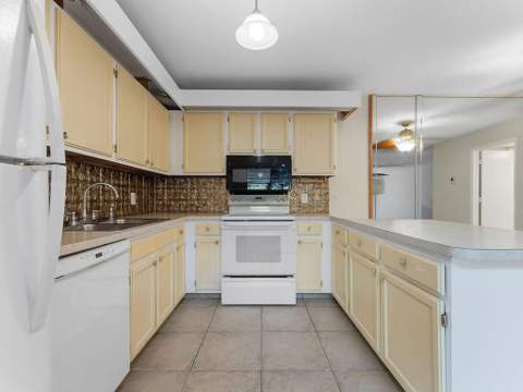 6431 SE Windsong Lane #117, Stuart FL - photo 19 of 24