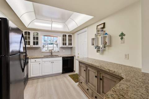 907 Marina Drive #Unit 306, North Palm Beach FL - photo 10 of 32