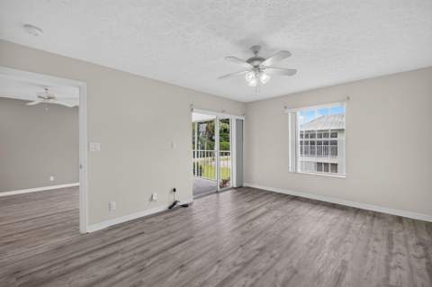 803 SE Central Parkway #9, Stuart FL - photo 15 of 45