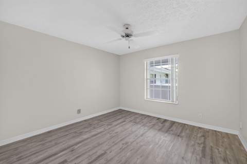 803 SE Central Parkway #9, Stuart FL - photo 21 of 45