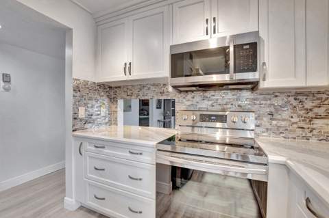 13865 Royal Palm Court #C, Delray Beach FL - photo 10 of 49