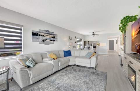 13865 Royal Palm Court #C, Delray Beach FL - photo 21 of 49