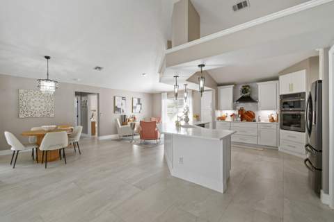 1718 SW Penrose Avenue, Port St. Lucie FL - photo 13 of 44