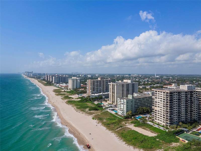 1 bedroom Condominium at 1900 S Ocean Boulevard #8L, Ocean Place Condo, Lauderdale-By-The-Sea — photo 2