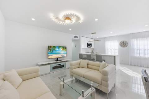 618 Normandy M, Delray Beach FL - photo 8 of 54