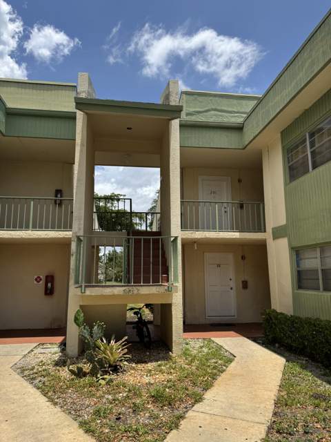 4116 NW 88th Avenue #201, Coral Springs FL - photo 9 of 11