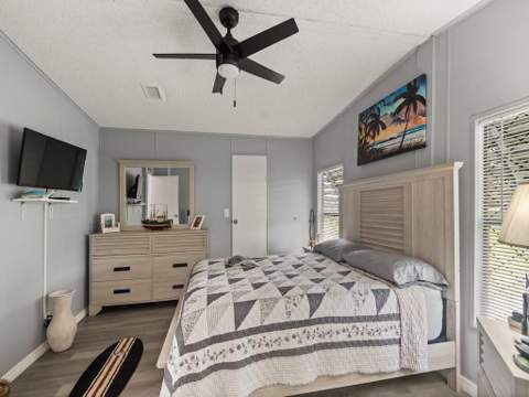 541 Barb Ann Lane, Port St. Lucie FL - photo 15 of 32