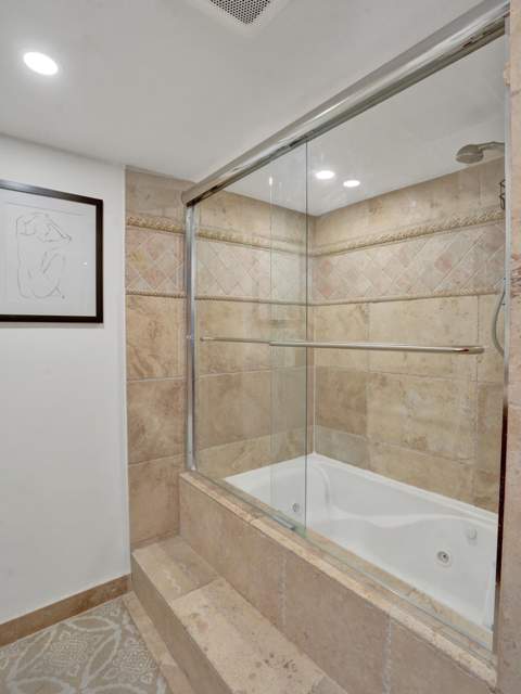 3050 NE 47th Court #305, Fort Lauderdale FL - photo 7 of 42