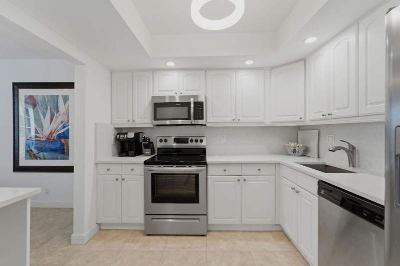 1 bedroom Condominium at 5440 N Ocean Drive #203, Aquarius Condo, Singer Island — photo 5
