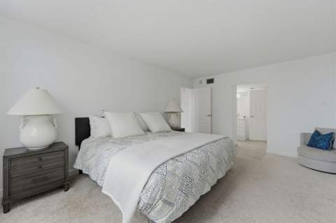 5440 N Ocean Drive #203, Singer Island FL - photo 9 of 27