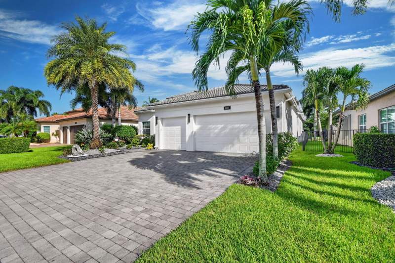3 bedroom Single Family Residence at 8843 Golden Mountain Circle, Valencia Bay , Boynton Beach — photo 2