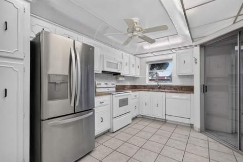3524 Via Poinciana #Apt 104, Lake Worth FL - photo 11 of 27