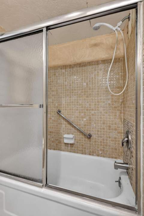 3524 Via Poinciana #Apt 104, Lake Worth FL - photo 19 of 27