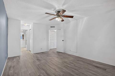 3524 Via Poinciana #Apt 104, Lake Worth FL - photo 14 of 27