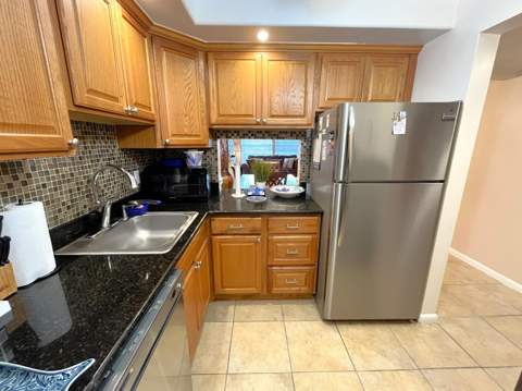 7837 Golf Circle Drive #206, Margate FL - photo 6 of 38
