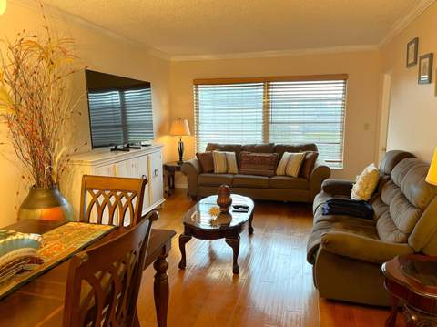 7837 Golf Circle Drive #206, Margate FL - photo 7 of 38