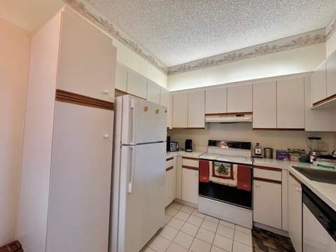 5406 Firenze Drive #O, Boynton Beach FL - photo 10 of 13