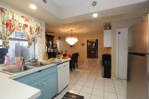 3132 NW 39th Court, Lauderdale Lakes FL - photo 13 of 39