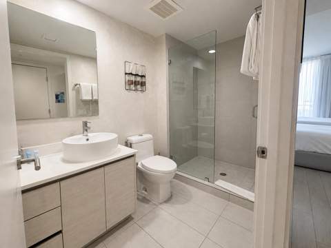 2602 E Hallandale Beach Boulevard #R403, Hallandale Beach FL - photo 6 of 7