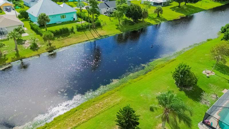 3 bedroom Single Family Residence at 1831 SE Mantua Street, Port St Lucie Section 30, Port St. Lucie — photo 3