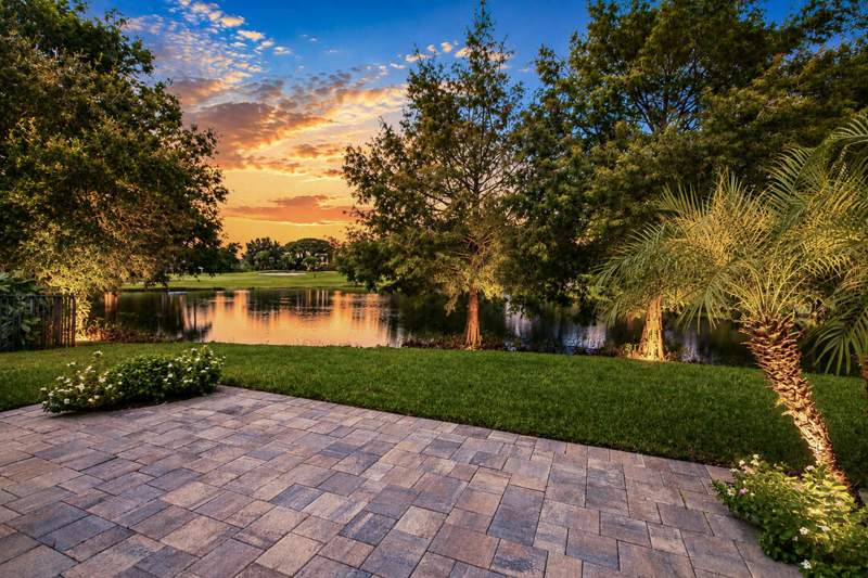 2 bedroom Single Family Residence at 724 SW Pebble Lane, Palm Cove Golf & Yacht Club, Palm City — photo 2