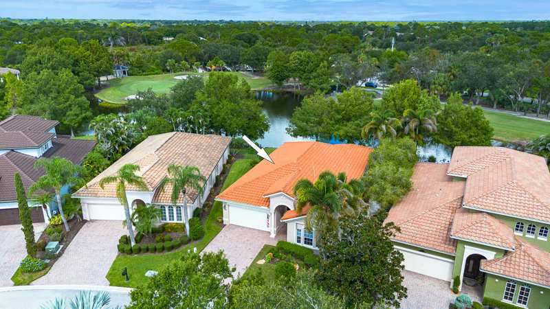 2 bedroom Single Family Residence at 724 SW Pebble Lane, Palm Cove Golf & Yacht Club, Palm City — photo 1