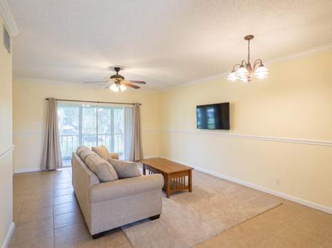 551 NW 80th Terrace #203, Margate FL - photo 10 of 19