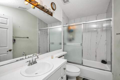 1066 Island Manor Drive, Greenacres FL - photo 15 of 32