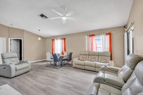 1066 Island Manor Drive, Greenacres FL - photo 18 of 32