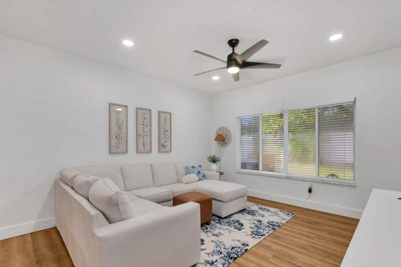 3 bedroom Villa at 1271 SW 48th Terrace, Waterways, Deerfield Beach — photo 4