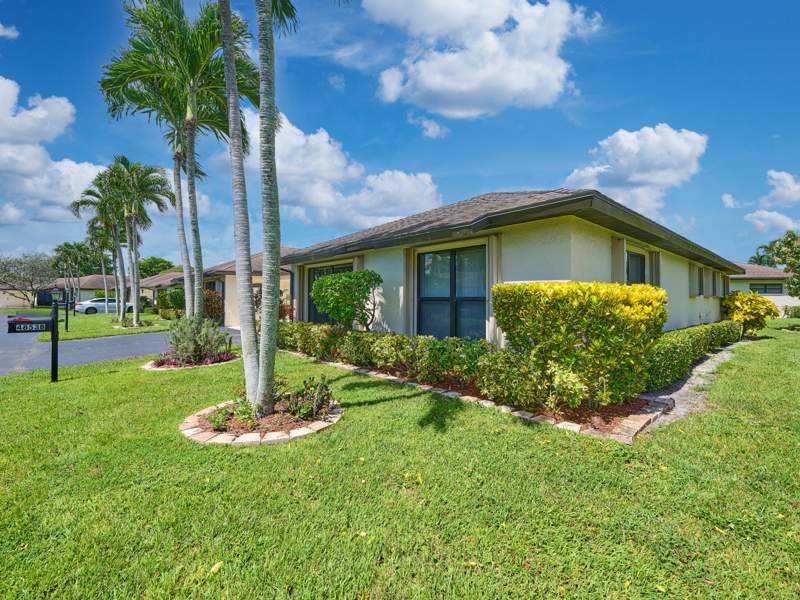 2 bedroom Condominium at 4853 Equestrian Circle #B, Greentree Villas Condo, Boynton Beach — photo 5