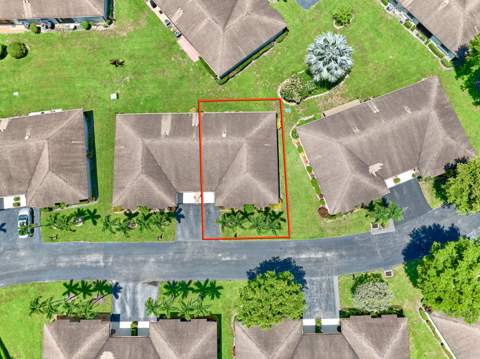 4853 Equestrian Circle #B, Boynton Beach FL - photo 8 of 59