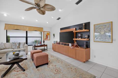 19380 Cedar Glen Drive, Boca Raton FL - photo 11 of 94