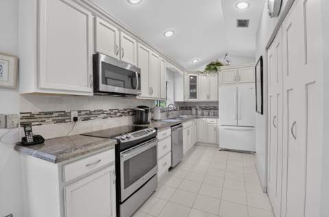 20065 Waters Edge Drive #101, Boca Raton FL - photo 14 of 66