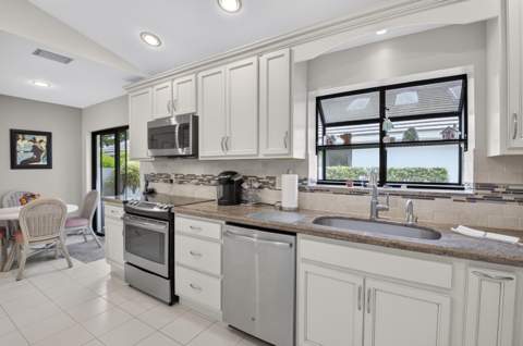 20065 Waters Edge Drive #101, Boca Raton FL - photo 17 of 66