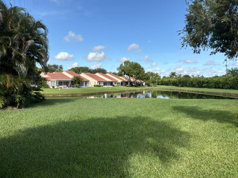 2 bedroom Villa at 7608 Red Ruby Drive, Emerald Pointe 1, Delray Beach — photo 5