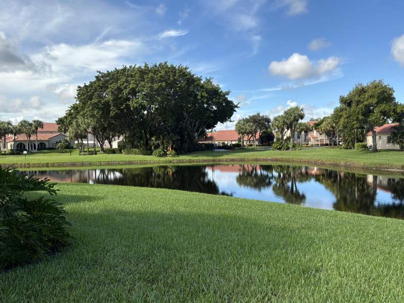2 bedroom Villa at 7608 Red Ruby Drive, Emerald Pointe 1, Delray Beach — photo 2