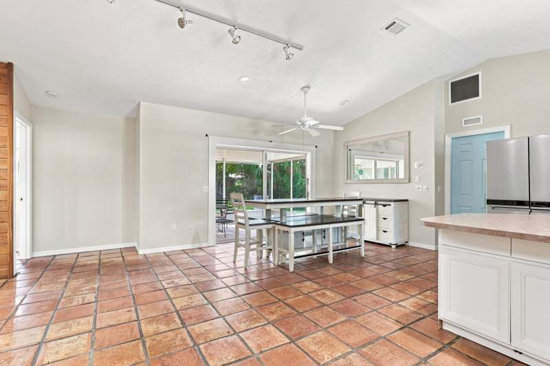 3 bedroom Single Family Residence at 5106 Seagrape Drive, Indian River Estates Unit 7, Fort Pierce — photo 5